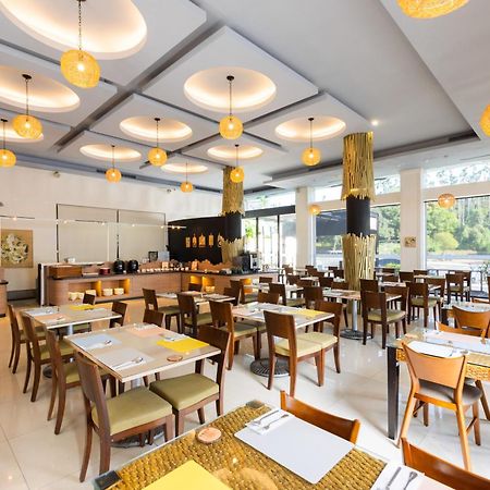 Sun Dialogue Hotel-By Cosmos Creation Città di Chiayi Esterno foto